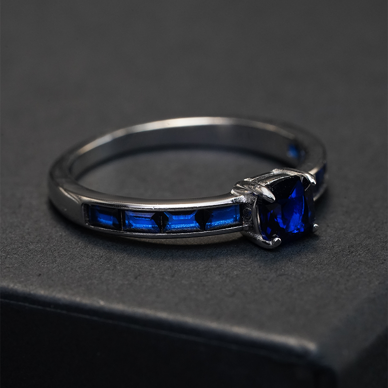 Blue Rose-Cut Ring