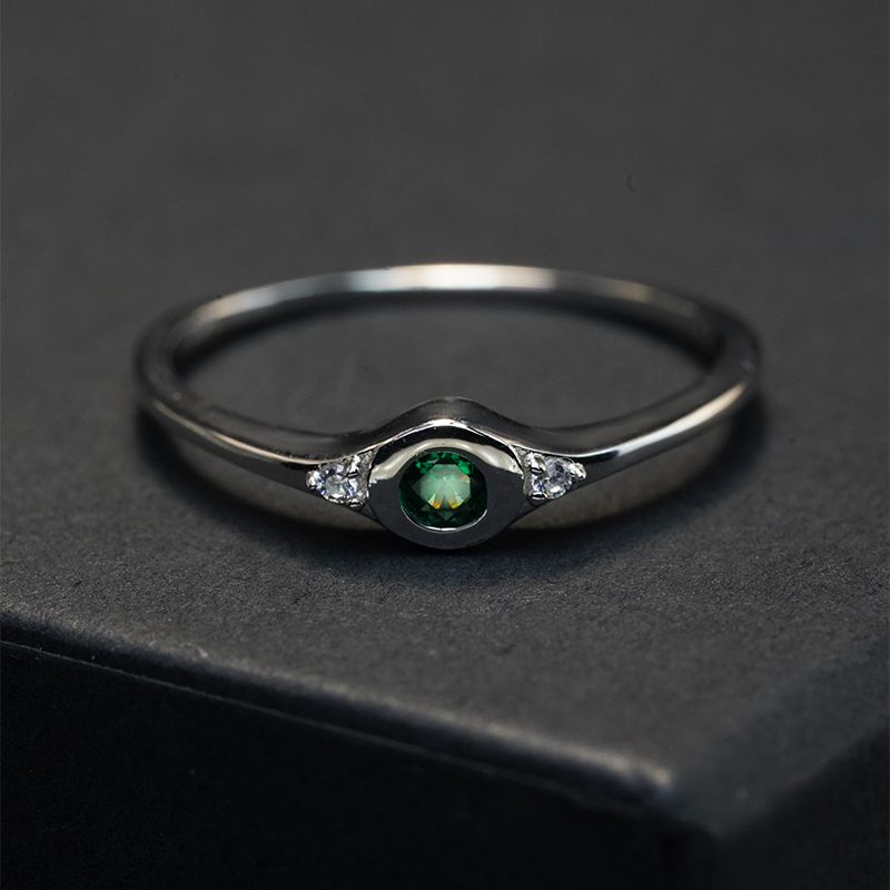 Emerald Round-Cut Ring