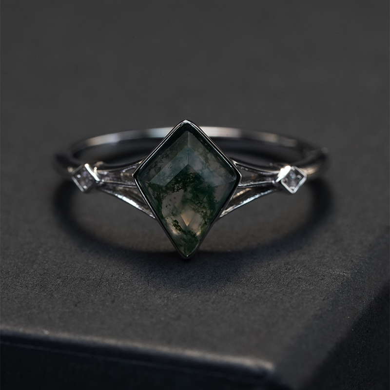 Green Moss Agate Engagement Ring