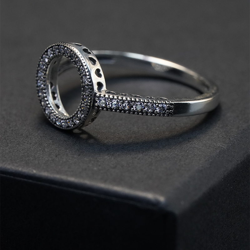 Ring with Circular Cut