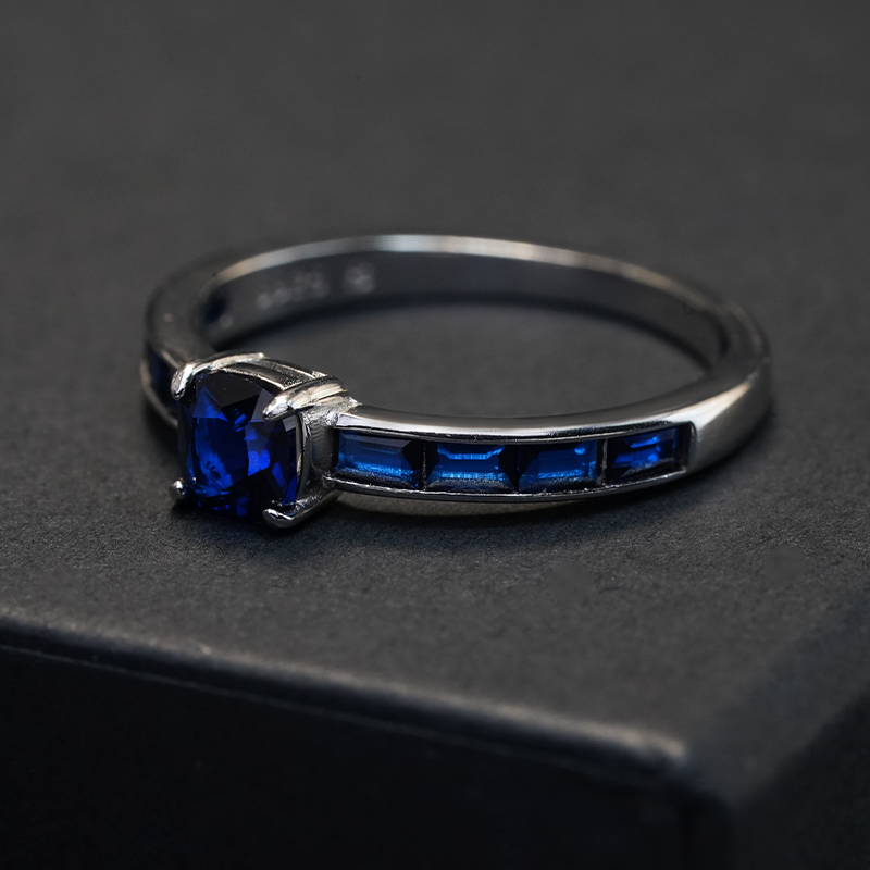 Blue Rose-Cut Ring