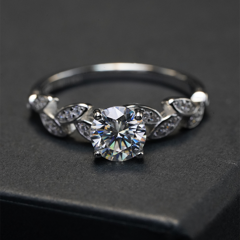 Brilliant-Cut Engagement Ring with Petal Design